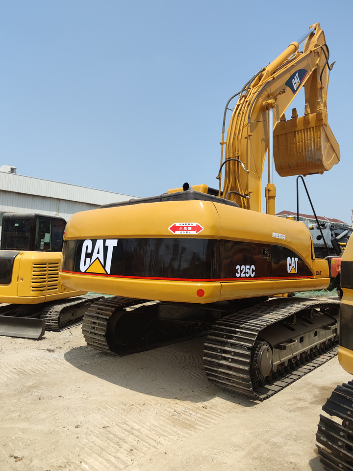 CATERPILLAR 325C - حفارات زحافة: صور 5 CATERPILLAR 325C - حفارات زحافة: صور 5