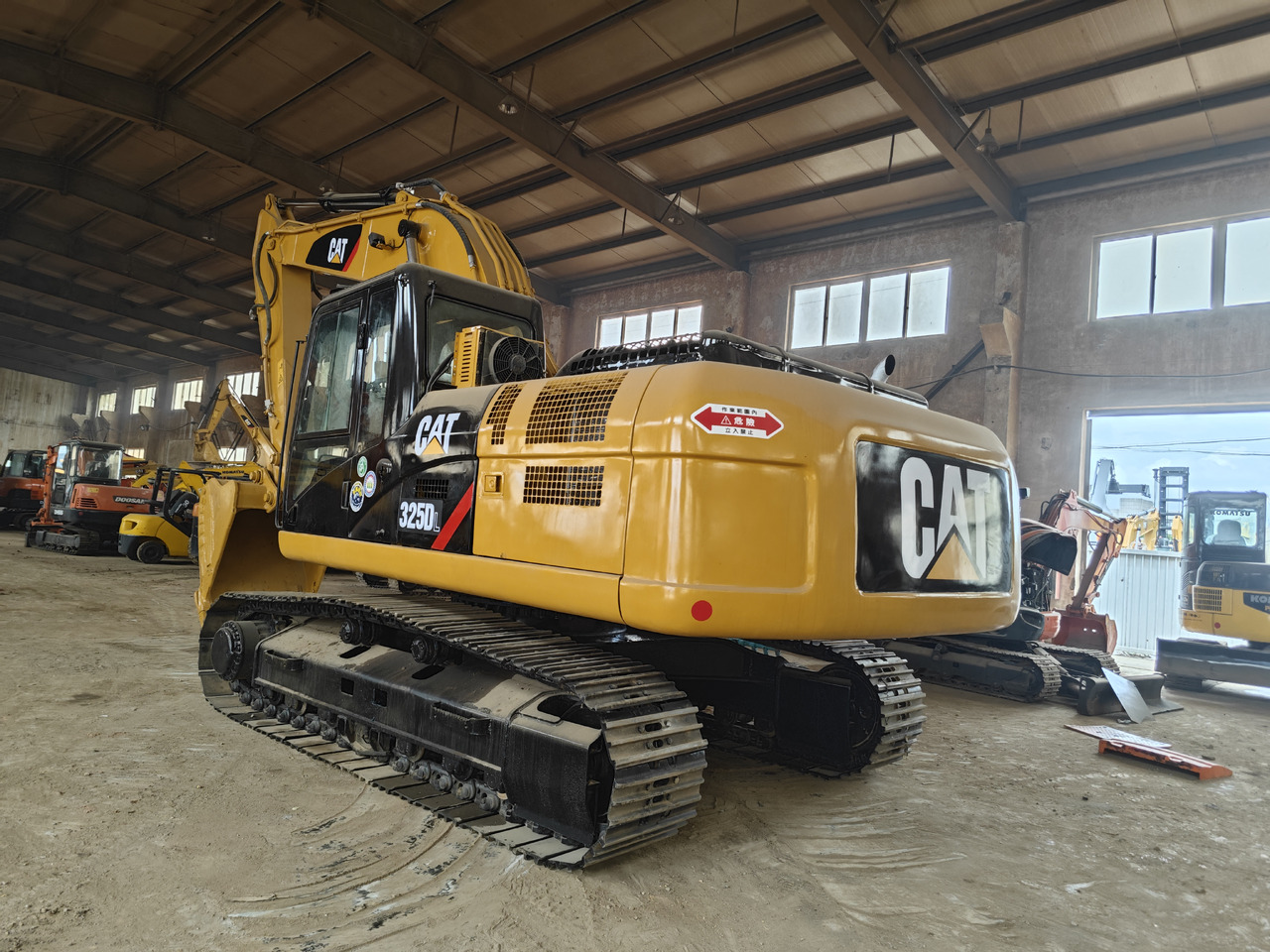CATERPILLAR 325D Used cat 325 excavator cheap sale - حفارات زحافة: صور 3 CATERPILLAR 325D Used cat 325 excavator cheap sale - حفارات زحافة: صور 3