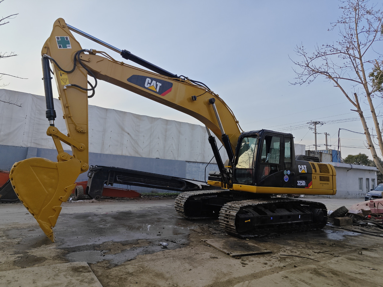 CATERPILLAR 325D used excavator 325C 325 - حفارات زحافة: صور 2 CATERPILLAR 325D used excavator 325C 325 - حفارات زحافة: صور 2
