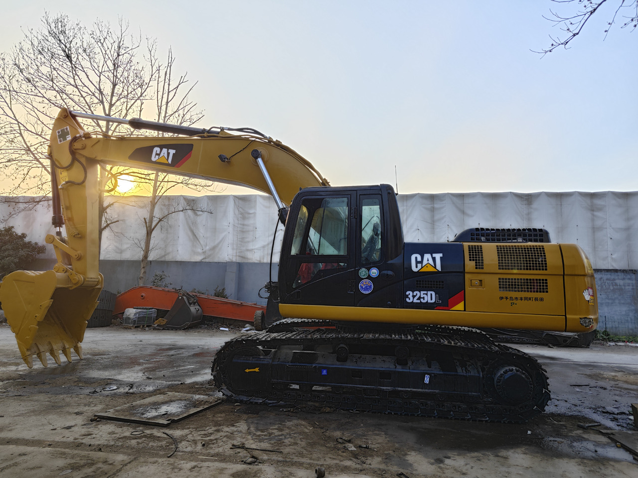 CATERPILLAR 325D used excavator 325C 325 - حفارات زحافة: صور 3 CATERPILLAR 325D used excavator 325C 325 - حفارات زحافة: صور 3