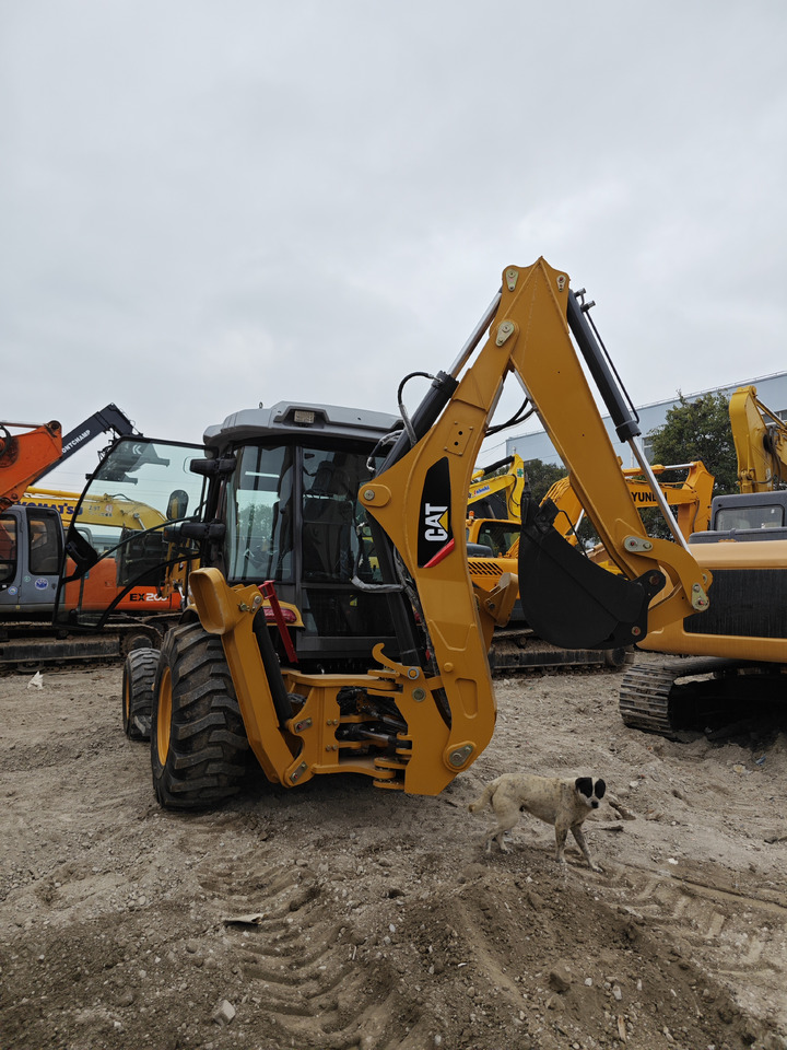 CATERPILLAR 420F - حفار متعدد الاستخدام: صور 2 CATERPILLAR 420F - حفار متعدد الاستخدام: صور 2