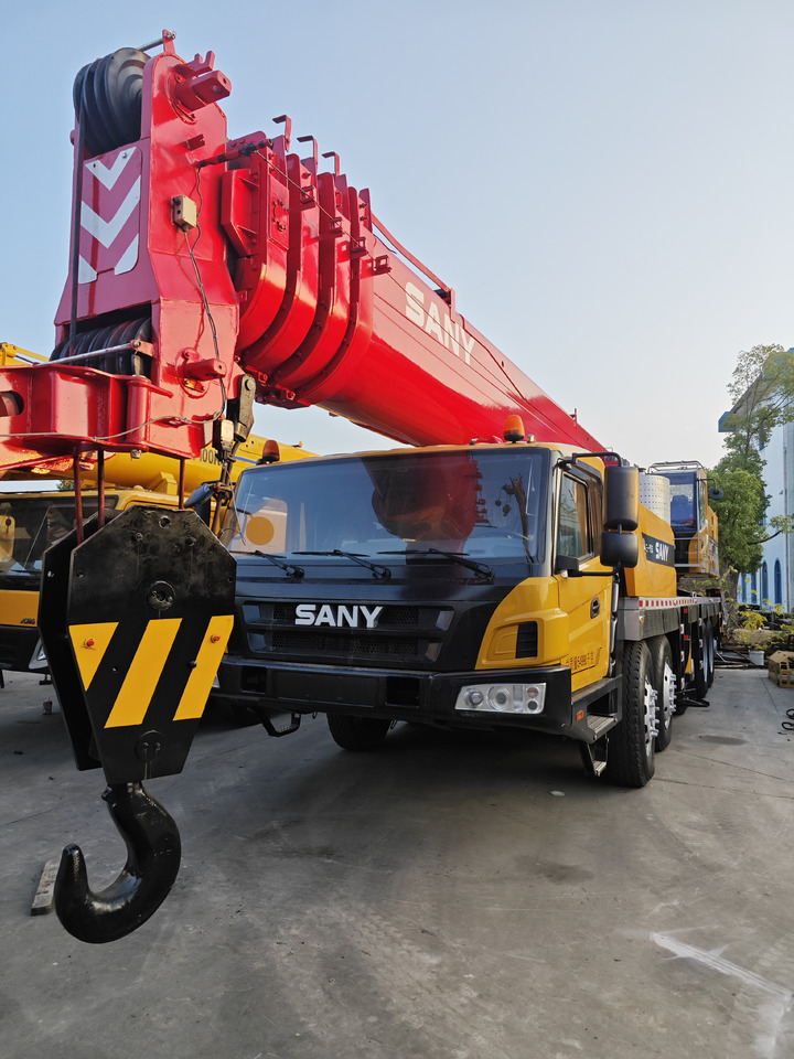 SANY STC1000 100T Truck Crane - موبايل كرين: صور 5 SANY STC1000 100T Truck Crane - موبايل كرين: صور 5