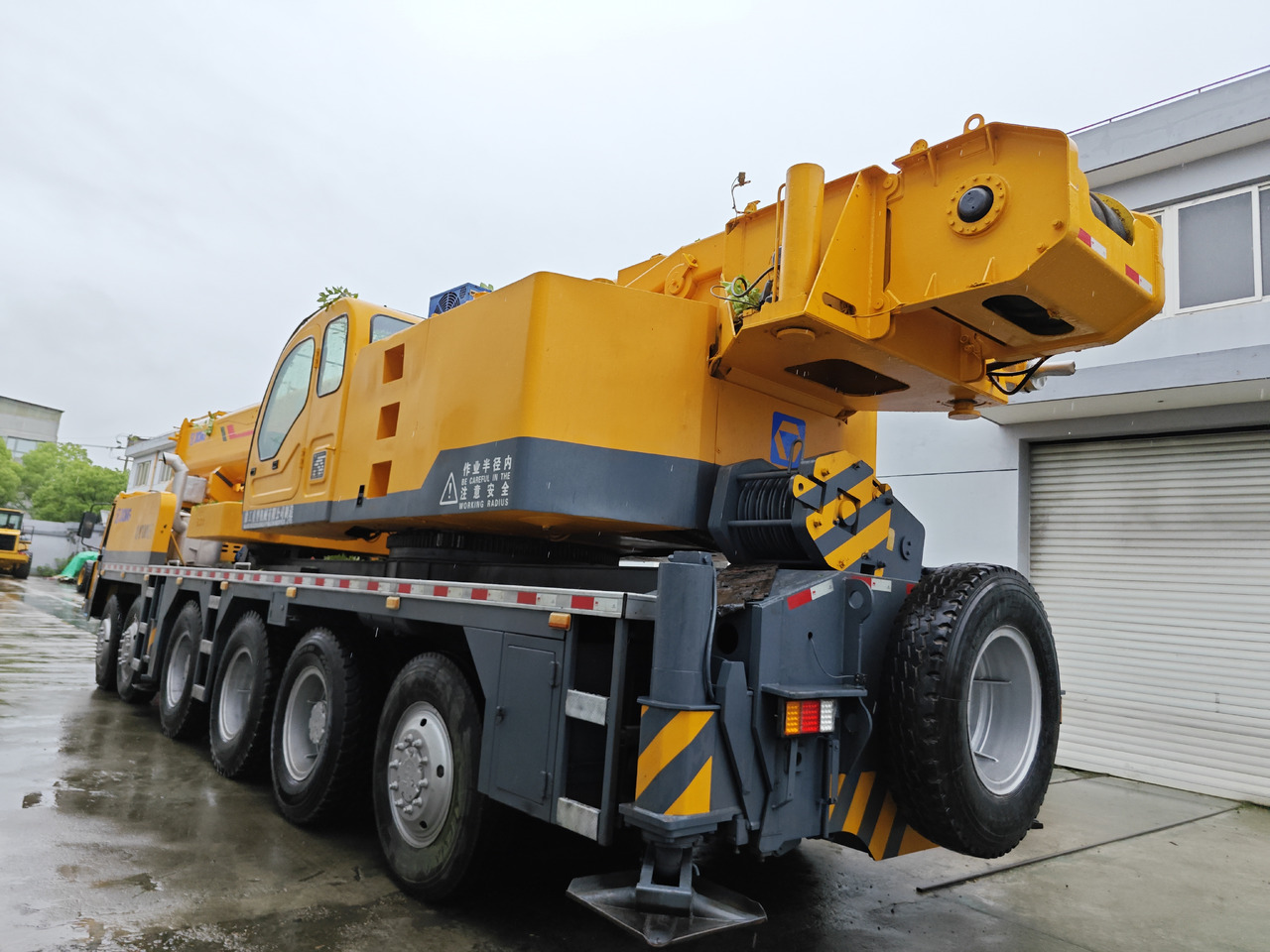XCMG QY100K Used 100ton xcmg truck crane - رافعة لجميع التضاريس: صور 2 XCMG QY100K Used 100ton xcmg truck crane - رافعة لجميع التضاريس: صور 2