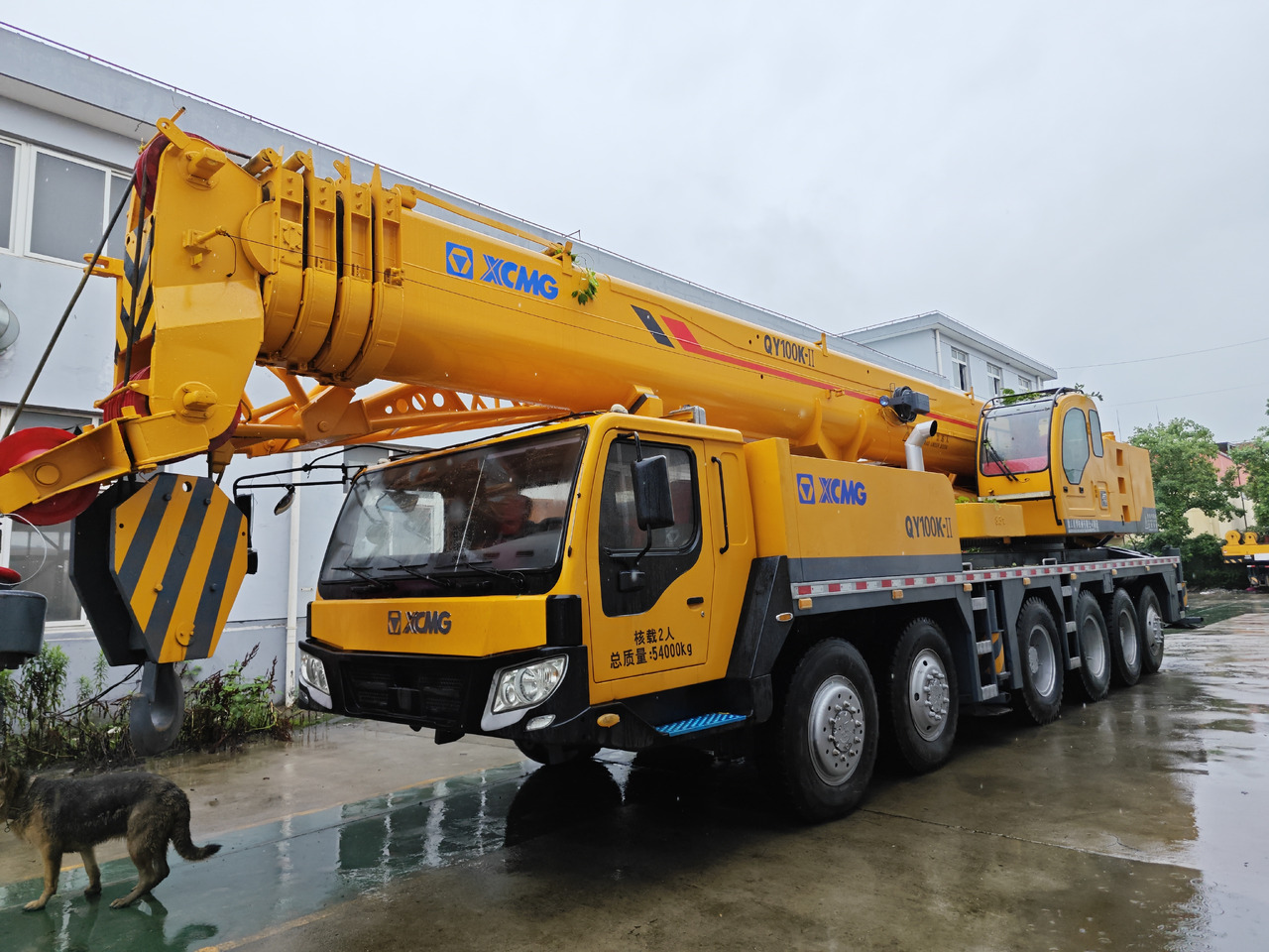 XCMG QY100K Used 100ton xcmg truck crane - رافعة لجميع التضاريس: صور 1 XCMG QY100K Used 100ton xcmg truck crane - رافعة لجميع التضاريس: صور 1