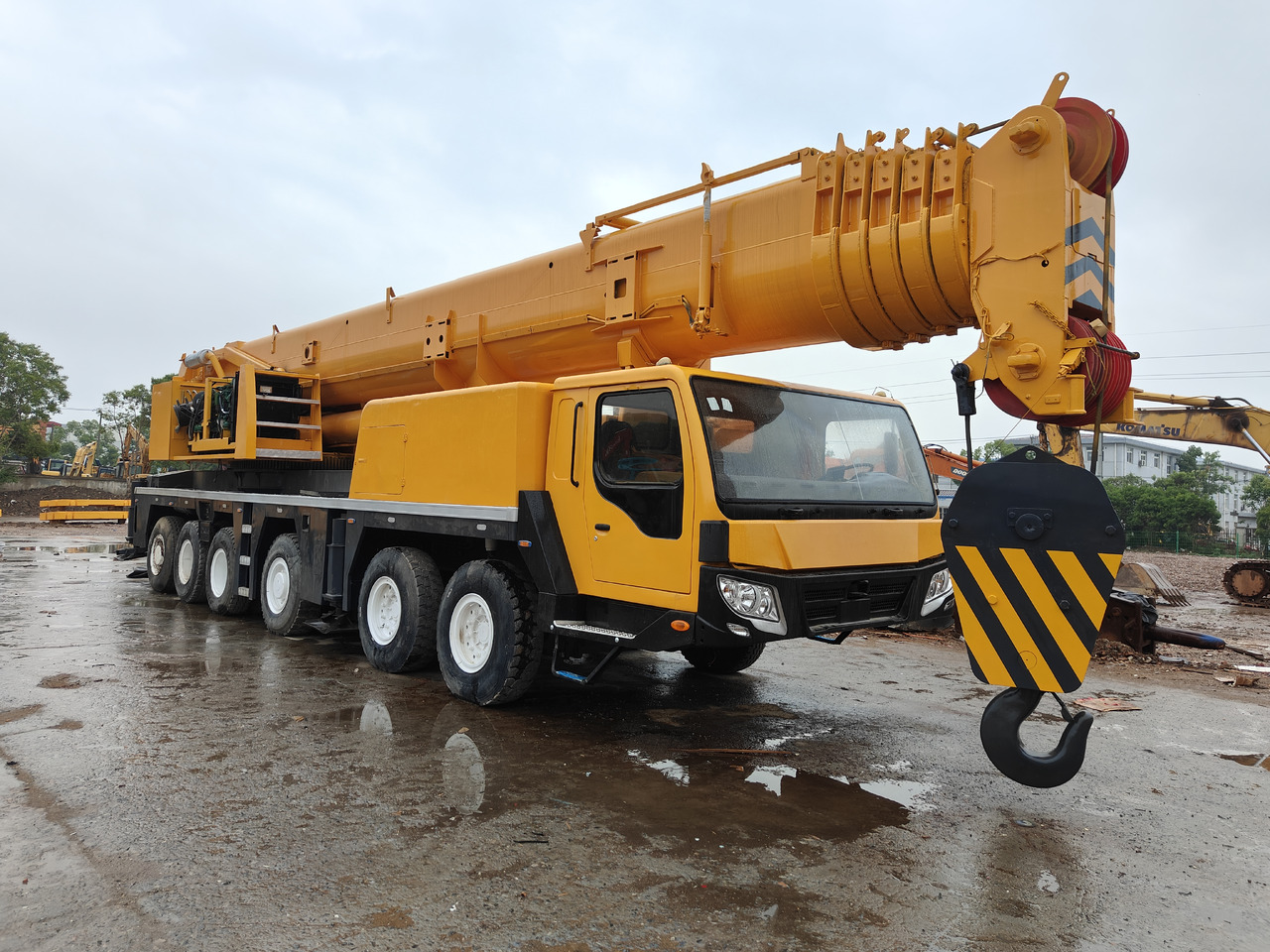 XCMG QY130K 130T Truck Crane - موبايل كرين: صور 1 XCMG QY130K 130T Truck Crane - موبايل كرين: صور 1