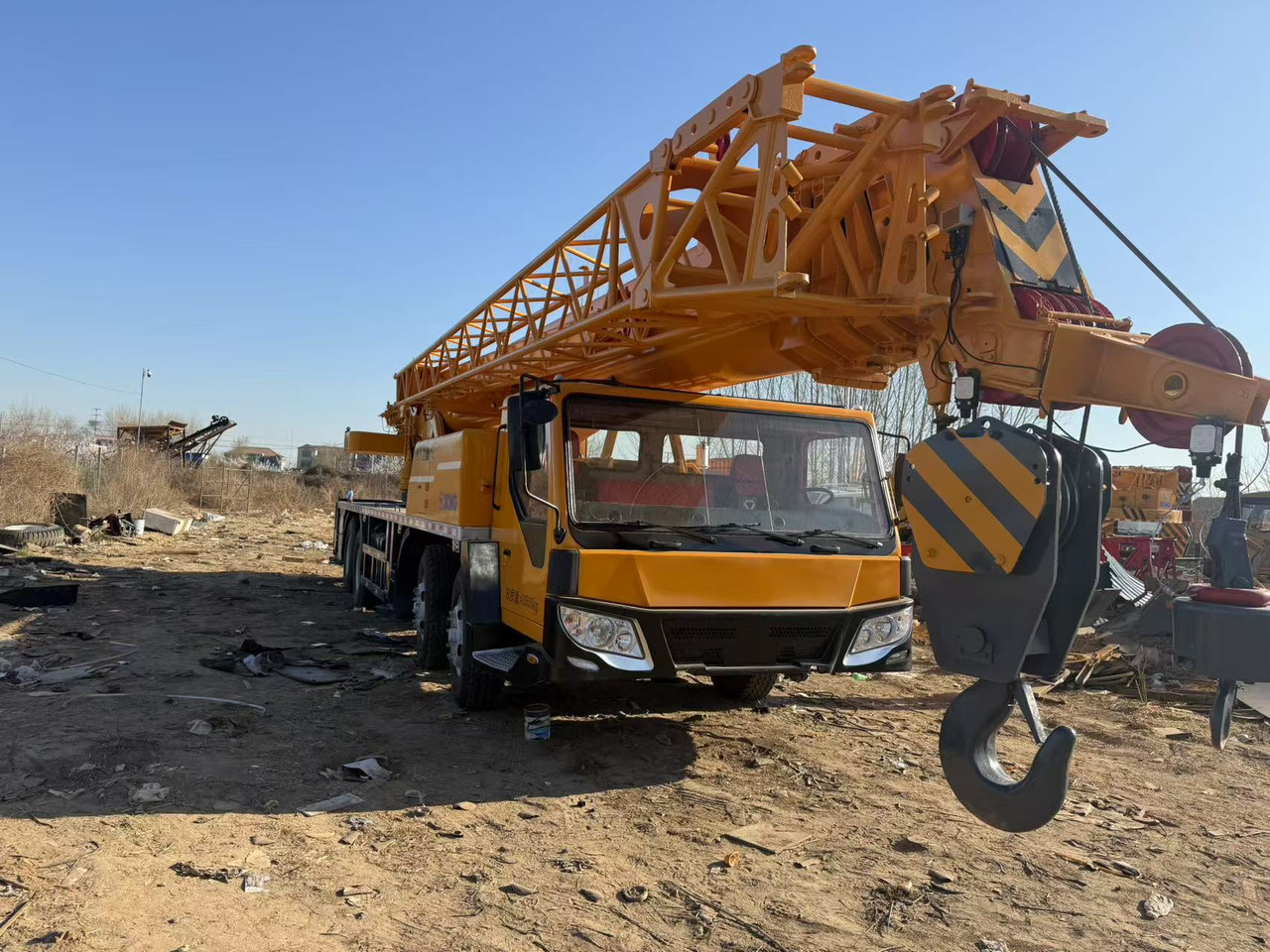 XCMG QY50K 50T Used Truck Crane - موبايل كرين: صور 1 XCMG QY50K 50T Used Truck Crane - موبايل كرين: صور 1