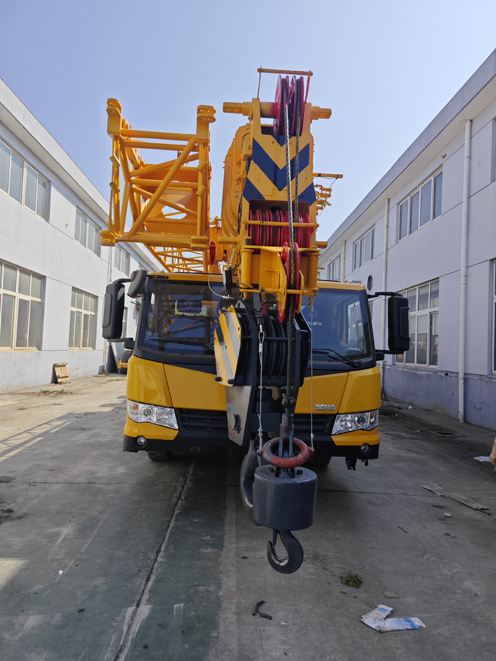 XCMG QY50KC 50T TRUCK CRANE - موبايل كرين: صور 2 XCMG QY50KC 50T TRUCK CRANE - موبايل كرين: صور 2