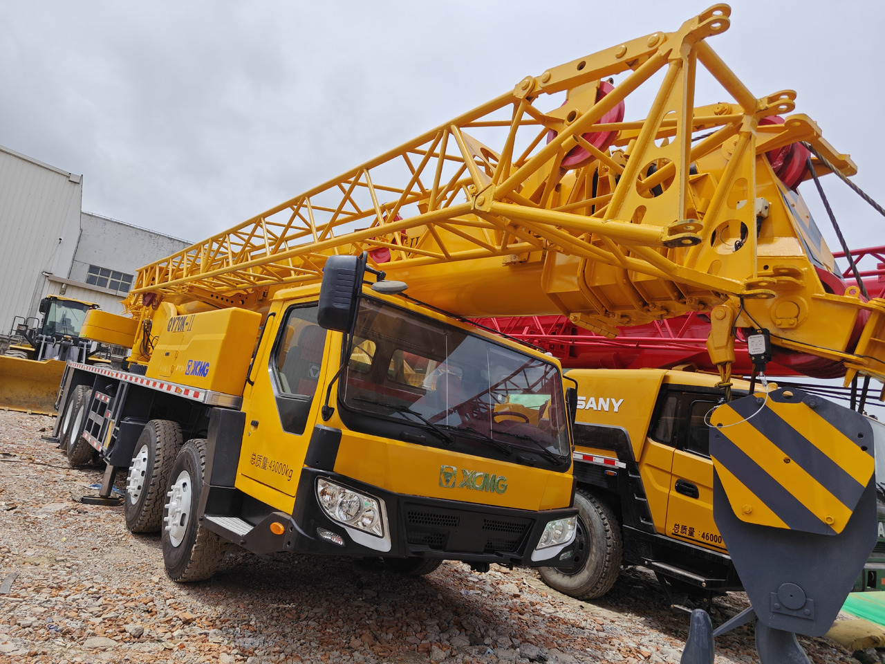 XCMG QY70K QY70KC XTC70 Truck Crane - موبايل كرين: صور 3 XCMG QY70K QY70KC XTC70 Truck Crane - موبايل كرين: صور 3