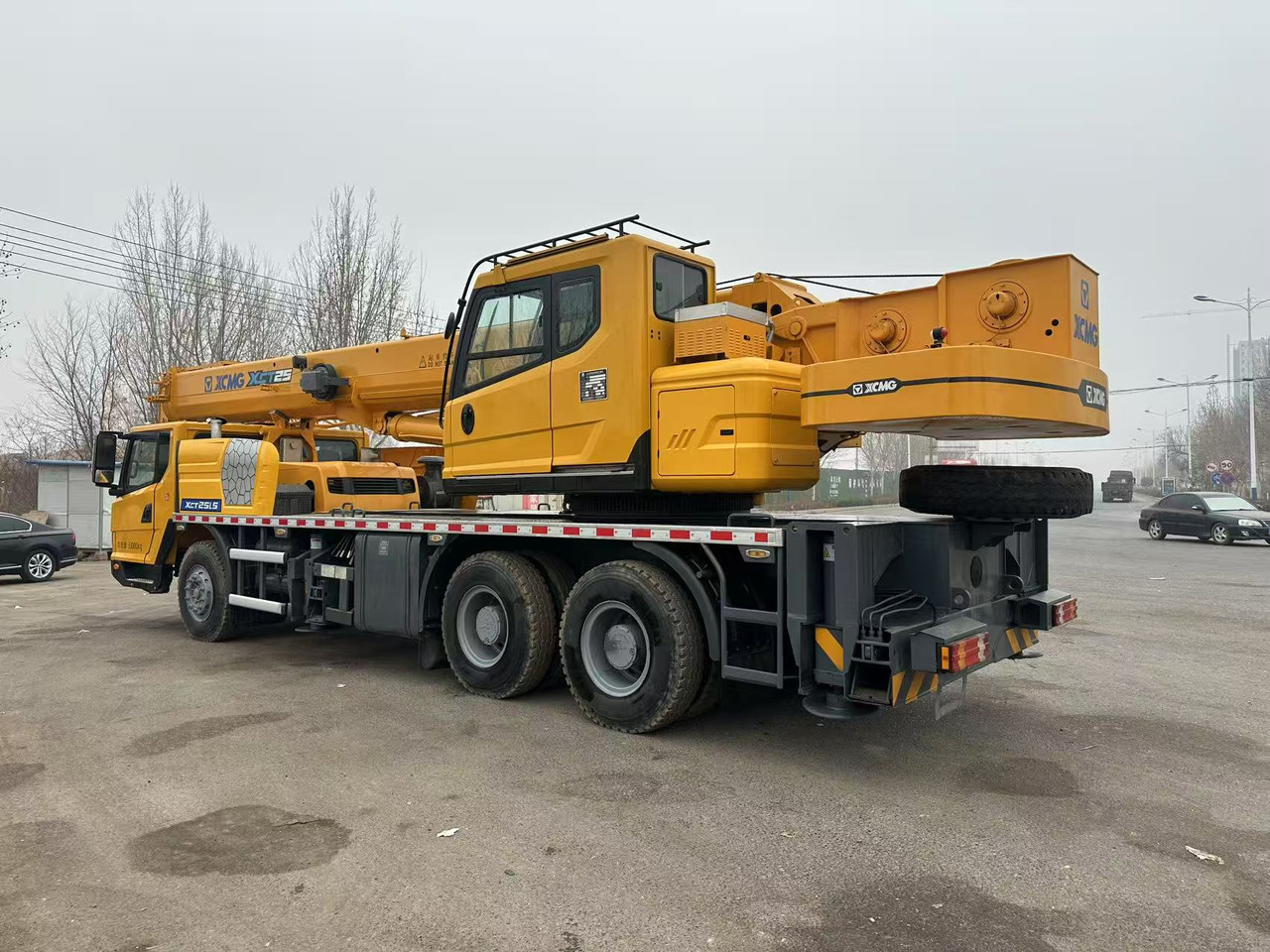 XCMG XCT25 25Ton - موبايل كرين: صور 1 XCMG XCT25 25Ton - موبايل كرين: صور 1
