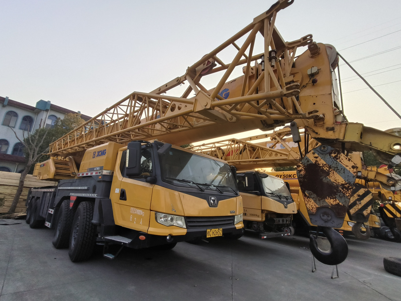 XCMG XCT80 used crane - موبايل كرين: صور 2 XCMG XCT80 used crane - موبايل كرين: صور 2