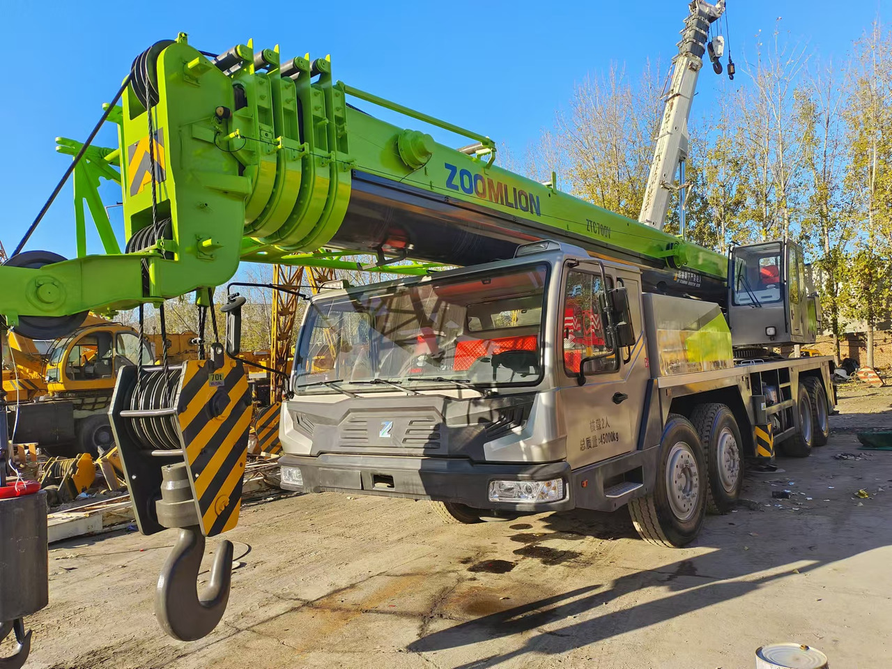 Zoomlion ZTC700V - موبايل كرين: صور 1 Zoomlion ZTC700V - موبايل كرين: صور 1