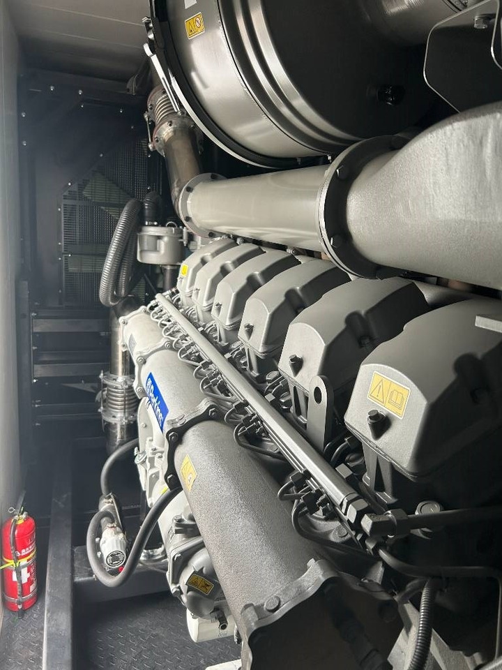 4012-46TAG3A - 1.880 kVA Generator - DPX-19824 Perkins - مجموعة المولدات: صور 5 4012-46TAG3A - 1.880 kVA Generator - DPX-19824 Perkins - مجموعة المولدات: صور 5