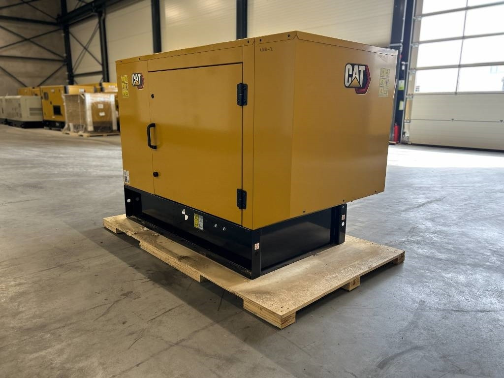 CAT DE13.5E3 - 13.5 kVA Generator - DPX-18001 - مجموعة المولدات: صور 3 CAT DE13.5E3 - 13.5 kVA Generator - DPX-18001 - مجموعة المولدات: صور 3