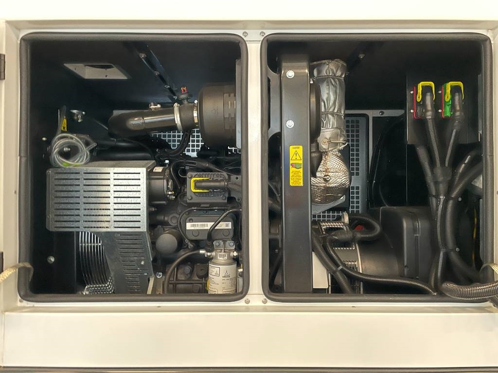 تأجير Deutz TD2.9 L4 - 43 kVA Stage V Generator - DPX-19010 Deutz TD2.9 L4 - 43 kVA Stage V Generator - DPX-19010: صور 7 تأجير Deutz TD2.9 L4 - 43 kVA Stage V Generator - DPX-19010 Deutz TD2.9 L4 - 43 kVA Stage V Generator - DPX-19010: صور 7
