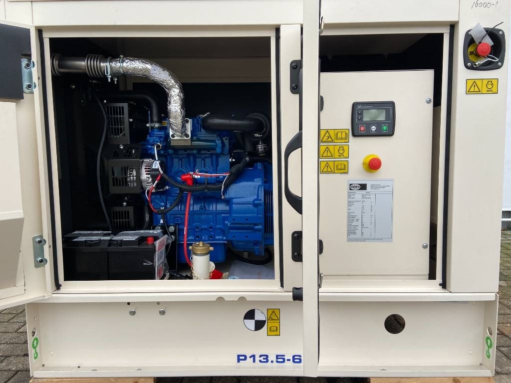 FG Wilson P13.5-6 - 13.5 kVA Genset - DPX-16000 - مجموعة المولدات: صور 4 FG Wilson P13.5-6 - 13.5 kVA Genset - DPX-16000 - مجموعة المولدات: صور 4