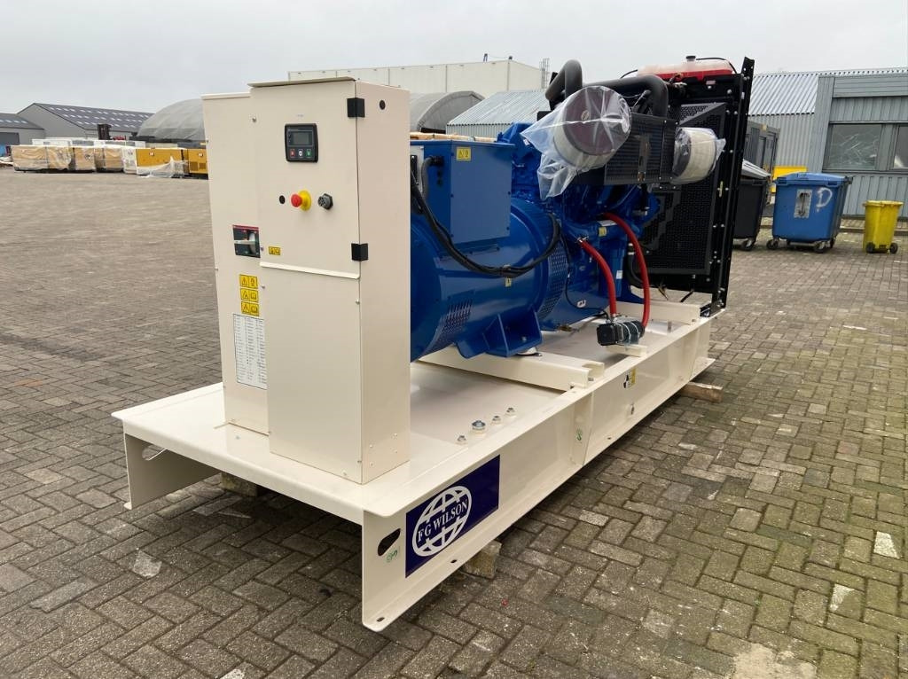 FG Wilson P660-3 - 660 kVA Open Genset - DPX-16022-O - مجموعة المولدات: صور 2 FG Wilson P660-3 - 660 kVA Open Genset - DPX-16022-O - مجموعة المولدات: صور 2