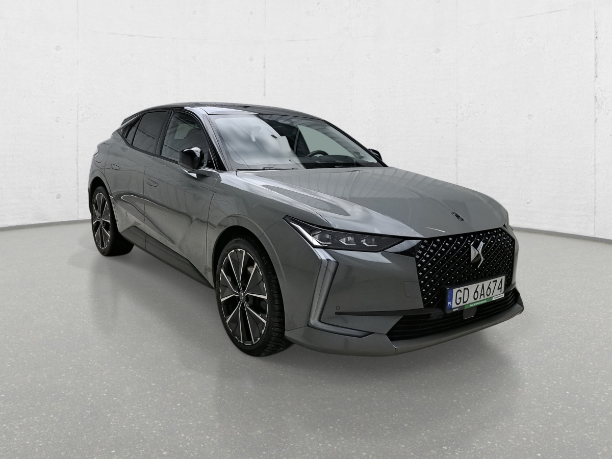 DS DS 4 HATCHBACK - هاتشباك: صور 2 DS DS 4 HATCHBACK - هاتشباك: صور 2