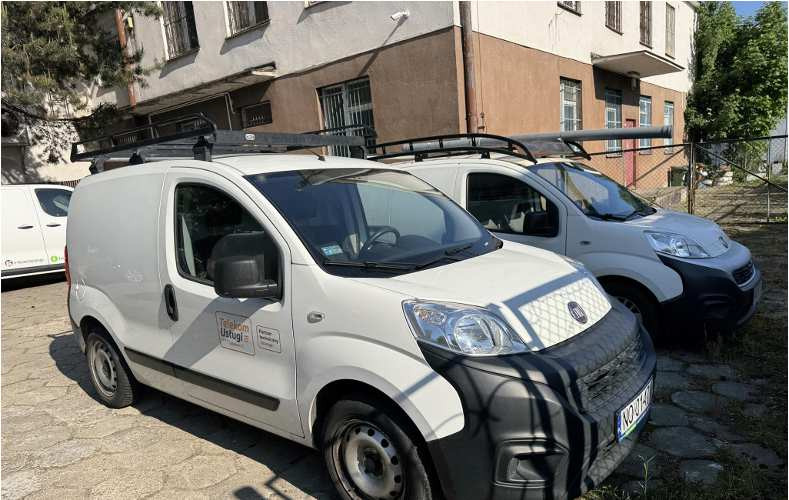 فان FIAT FIORINO FURGON BLASZAK: صور 1