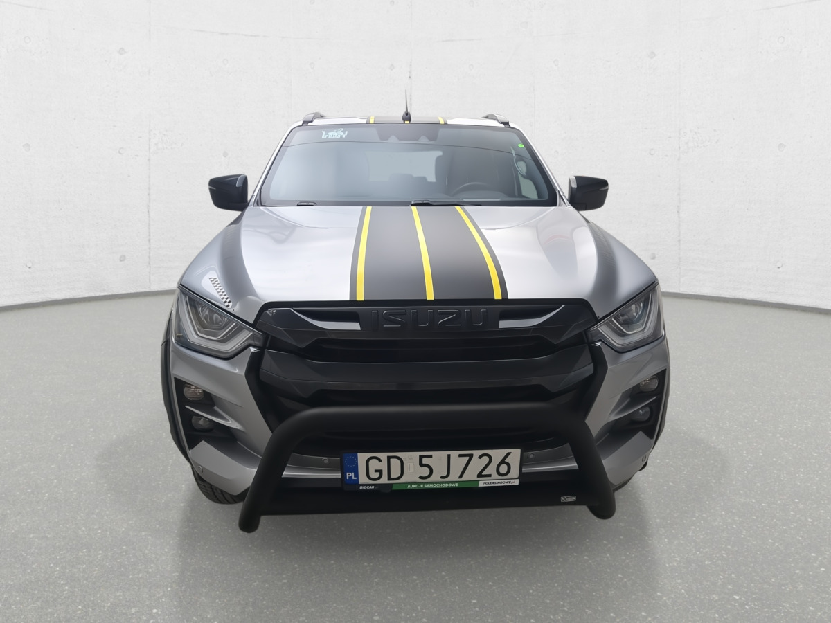 ISUZU D-MAX PICK-UP - شاحنة البيك أب: صور 3 ISUZU D-MAX PICK-UP - شاحنة البيك أب: صور 3