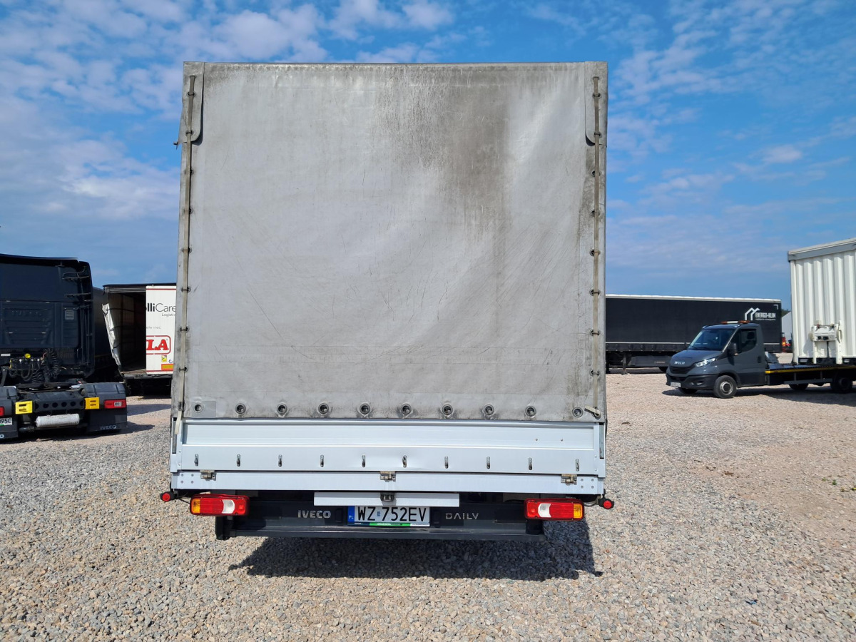 IVECO 35S18 PLANDEKA - الشاحنات الصغيرة ستائر: صور 5 IVECO 35S18 PLANDEKA - الشاحنات الصغيرة ستائر: صور 5