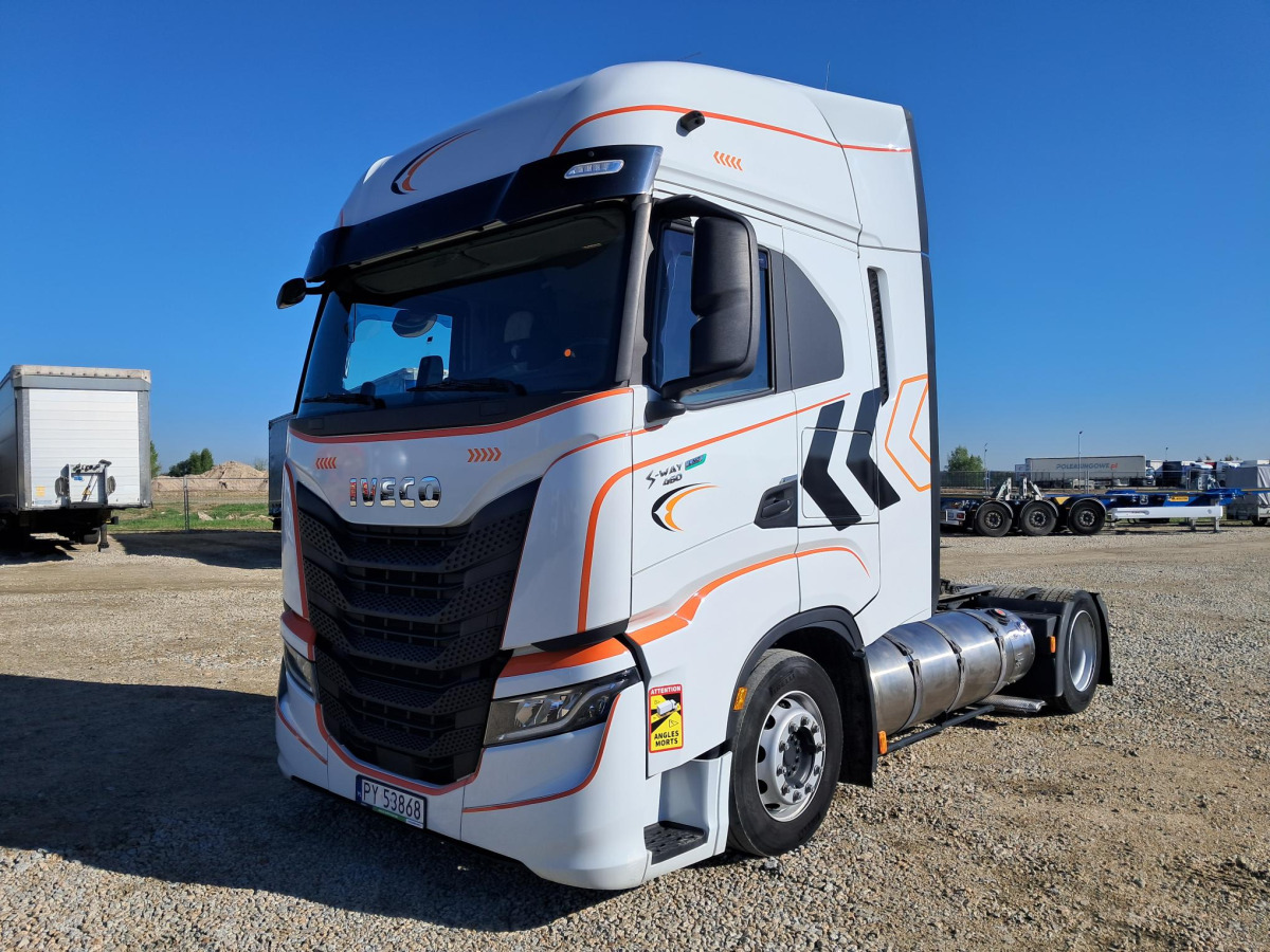 IVECO AS440ST/FP LT LNG CIĄGNIK SIODŁOWY - شاحنة جرار: صور 3 IVECO AS440ST/FP LT LNG CIĄGNIK SIODŁOWY - شاحنة جرار: صور 3