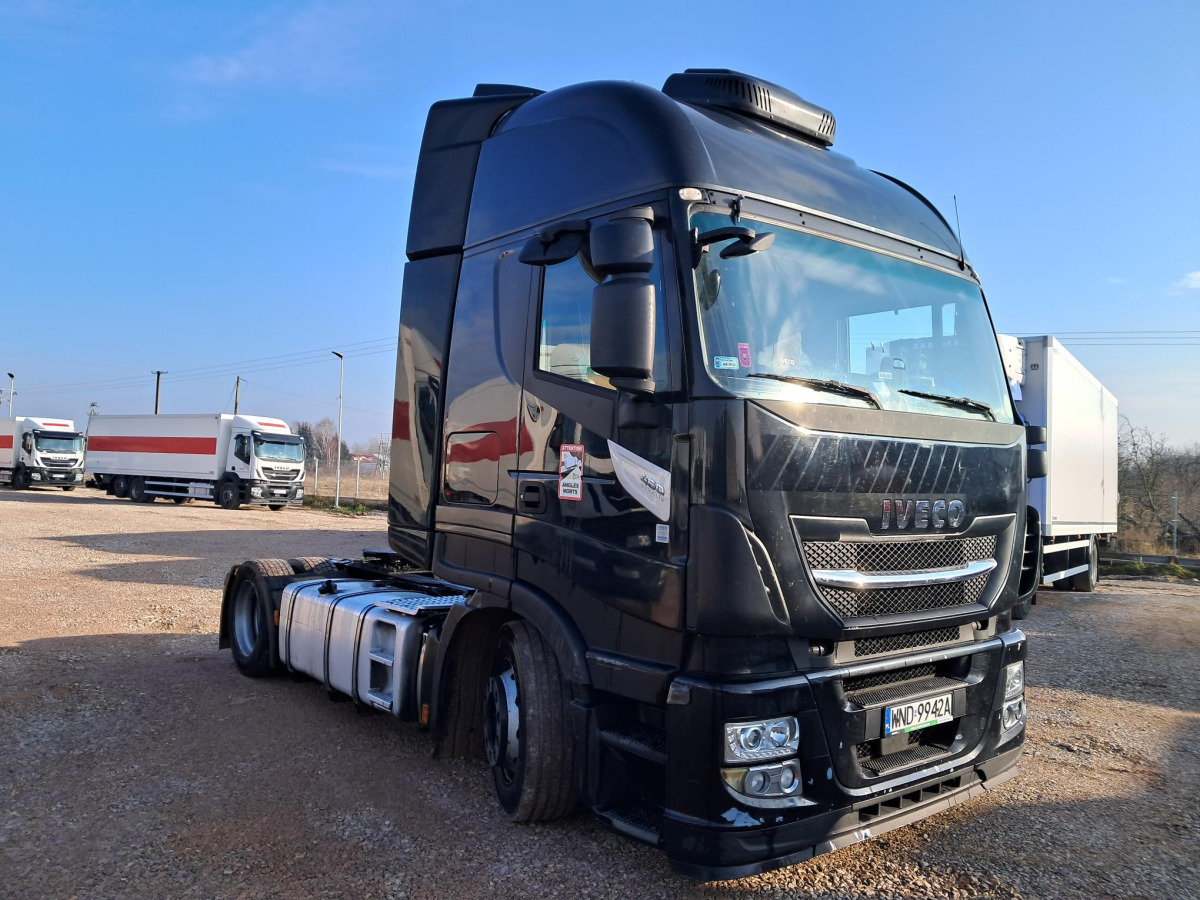 IVECO AS440T/ FP LT CIĄGNIK SIODŁOWY - شاحنة جرار: صور 1 IVECO AS440T/ FP LT CIĄGNIK SIODŁOWY - شاحنة جرار: صور 1