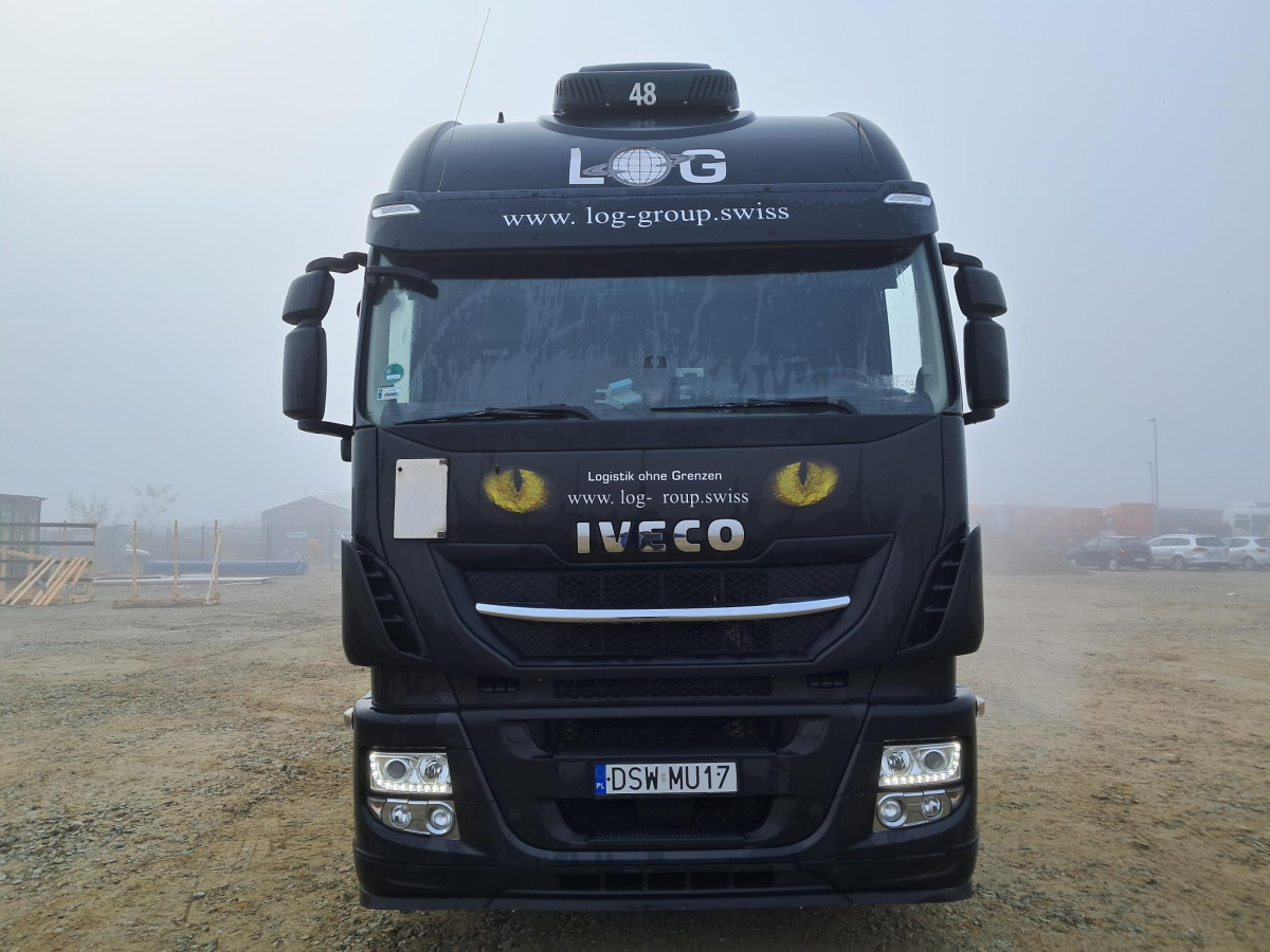 IVECO AS440T/P CIĄGNIK SIODŁOWY - شاحنة جرار: صور 3 IVECO AS440T/P CIĄGNIK SIODŁOWY - شاحنة جرار: صور 3