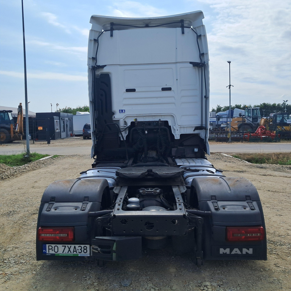 MAN TGX CIĄGNIK SIODŁOWY - شاحنة جرار: صور 5 MAN TGX CIĄGNIK SIODŁOWY - شاحنة جرار: صور 5