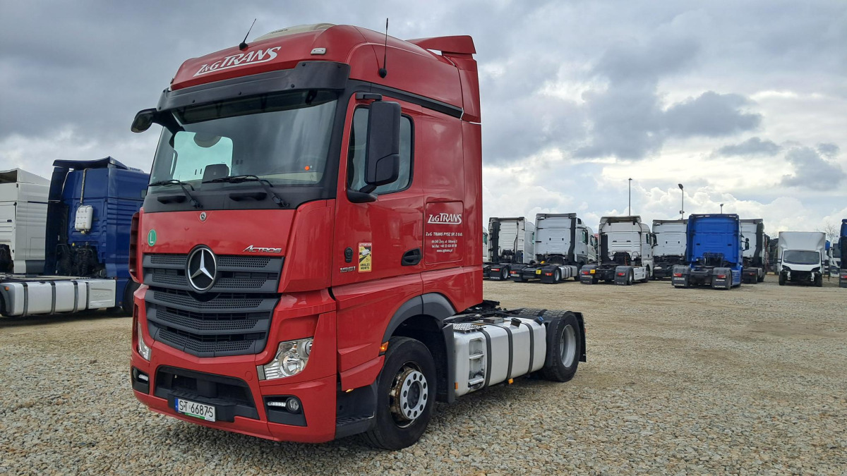 MERCEDES BENZ ACTROS CIĄGNIK SIODŁOWY - شاحنة جرار: صور 3 MERCEDES BENZ ACTROS CIĄGNIK SIODŁOWY - شاحنة جرار: صور 3