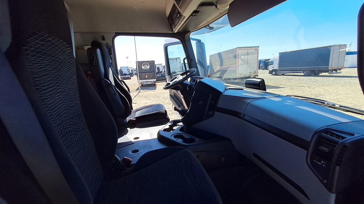 شاحنة MERCEDES BENZ ANTOS SOLÓWKA Z WINDĄ: صور 9