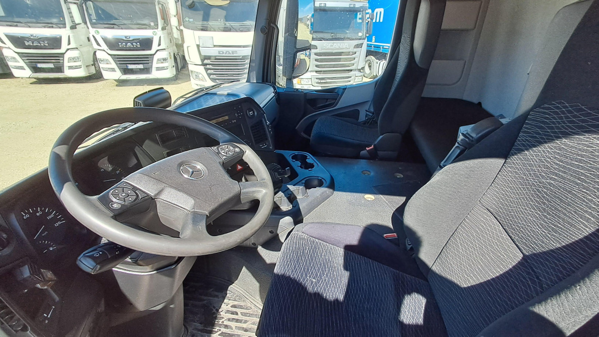 شاحنة MERCEDES BENZ ANTOS SOLÓWKA Z WINDĄ: صور 7