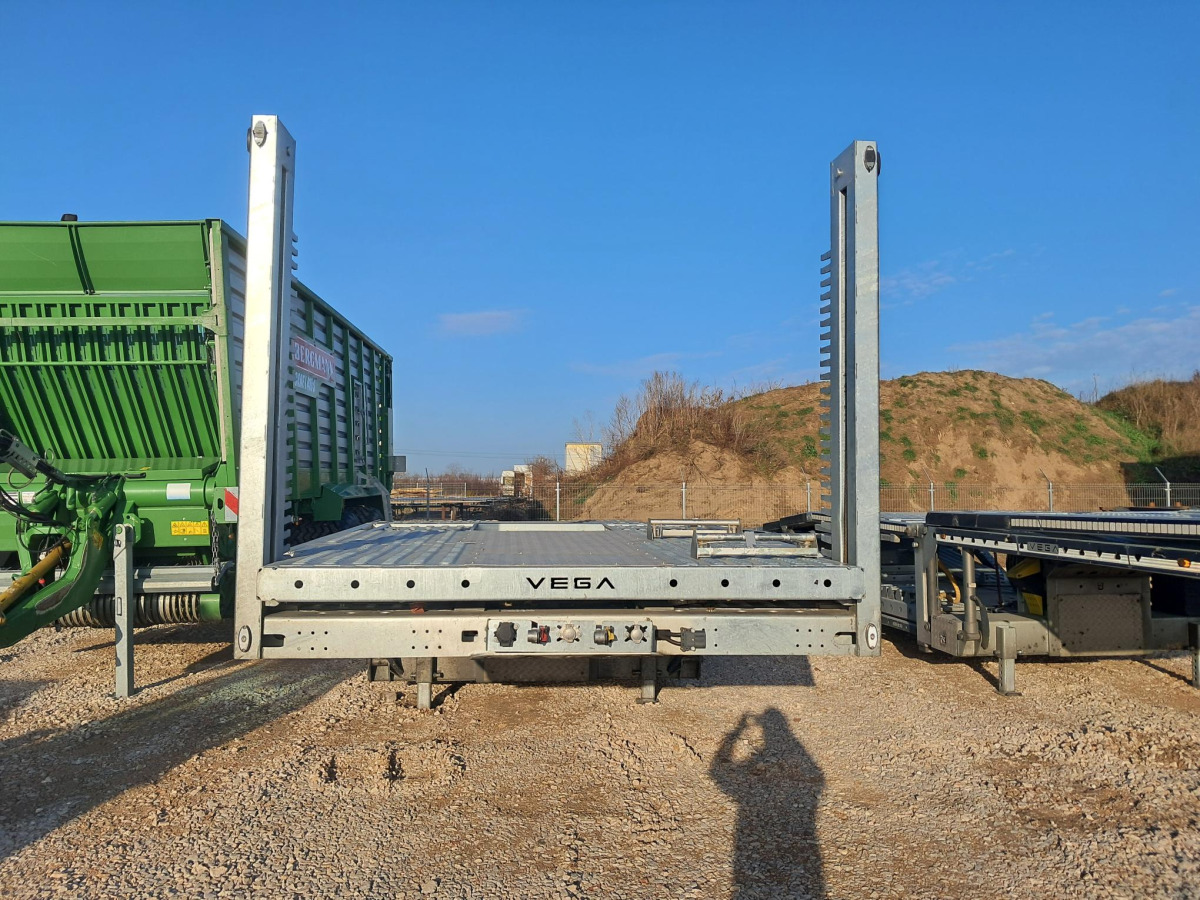 VEGA TRAILER 2 AXLE SEMI TRAILER DO PRZEWOZU POJAZDÓW - مقطورات السيارات: صور 2 VEGA TRAILER 2 AXLE SEMI TRAILER DO PRZEWOZU POJAZDÓW - مقطورات السيارات: صور 2