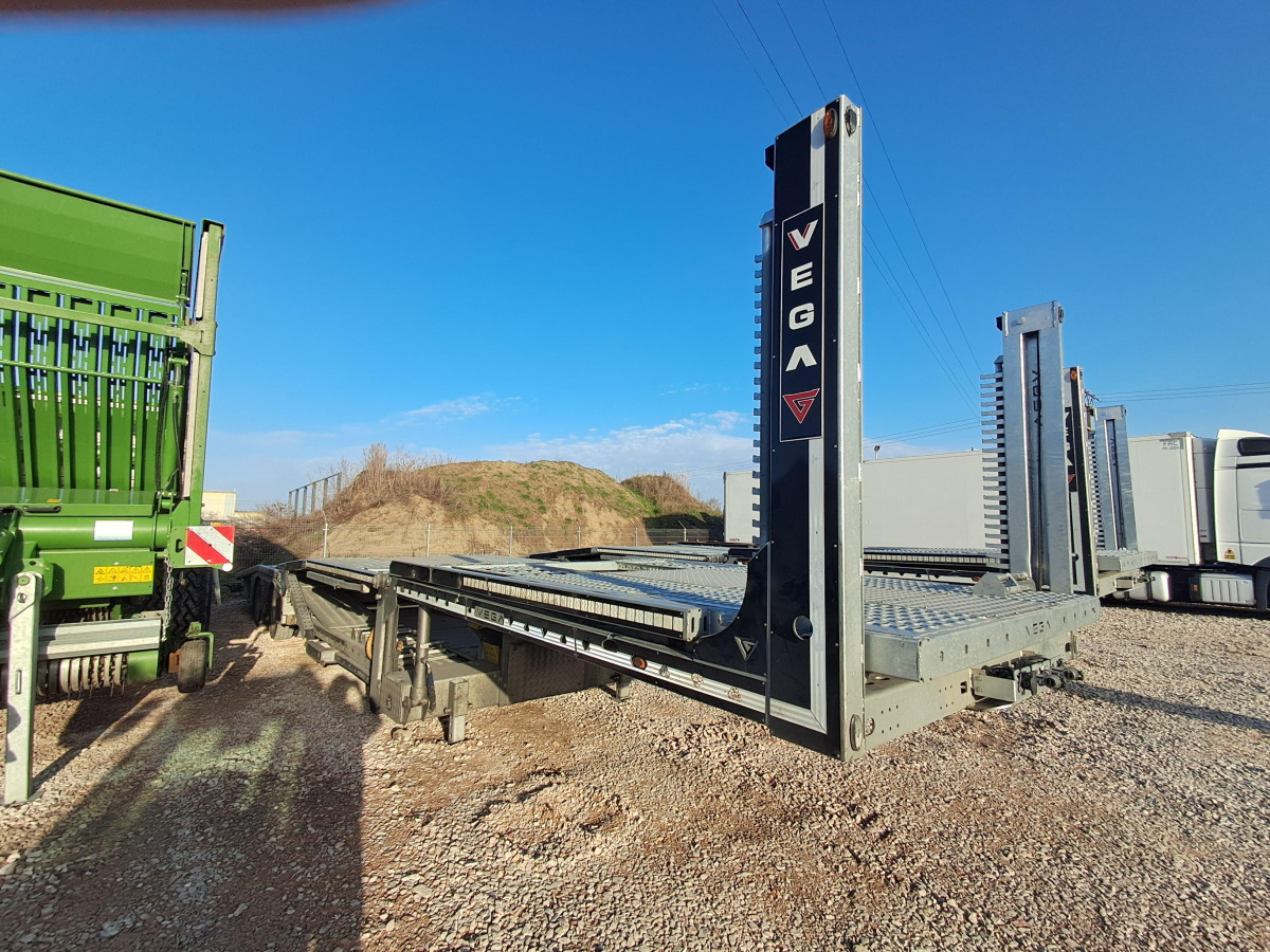 VEGA TRAILER 2 AXLE SEMI TRAILER DO PRZEWOZU POJAZDÓW - مقطورات السيارات: صور 1 VEGA TRAILER 2 AXLE SEMI TRAILER DO PRZEWOZU POJAZDÓW - مقطورات السيارات: صور 1