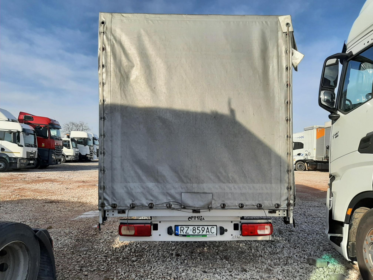 VOLKSWAGEN CRAFTER PLANDEKA - الشاحنات الصغيرة ستائر: صور 4 VOLKSWAGEN CRAFTER PLANDEKA - الشاحنات الصغيرة ستائر: صور 4