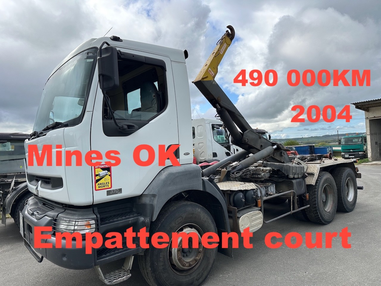 RENAULT KERAX 370 DCI - شاحنة ذات الخطاف: صور 1 RENAULT KERAX 370 DCI - شاحنة ذات الخطاف: صور 1