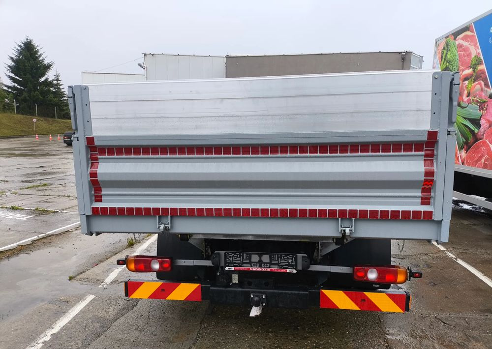 FUSO Canter 9C18 - قلابات: صور 3 FUSO Canter 9C18 - قلابات: صور 3