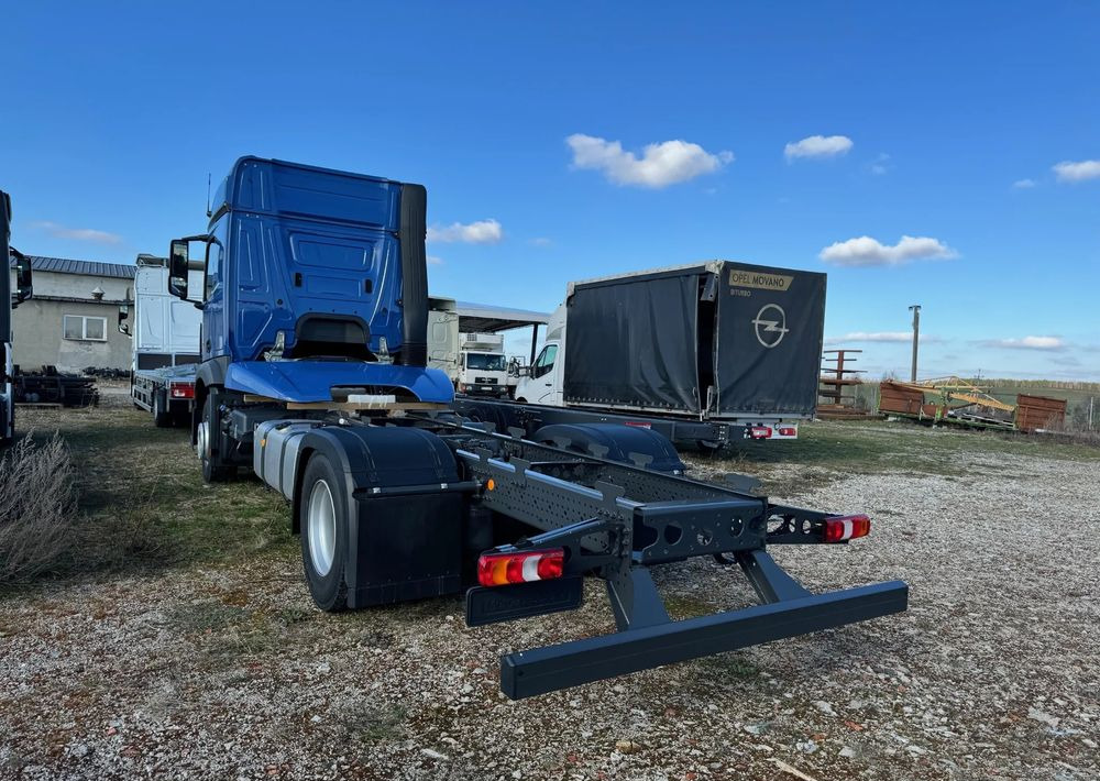 Mercedes-Benz Actros 1824 L podwozie do zabudowy - الشاسيه شاحنة: صور 3 Mercedes-Benz Actros 1824 L podwozie do zabudowy - الشاسيه شاحنة: صور 3