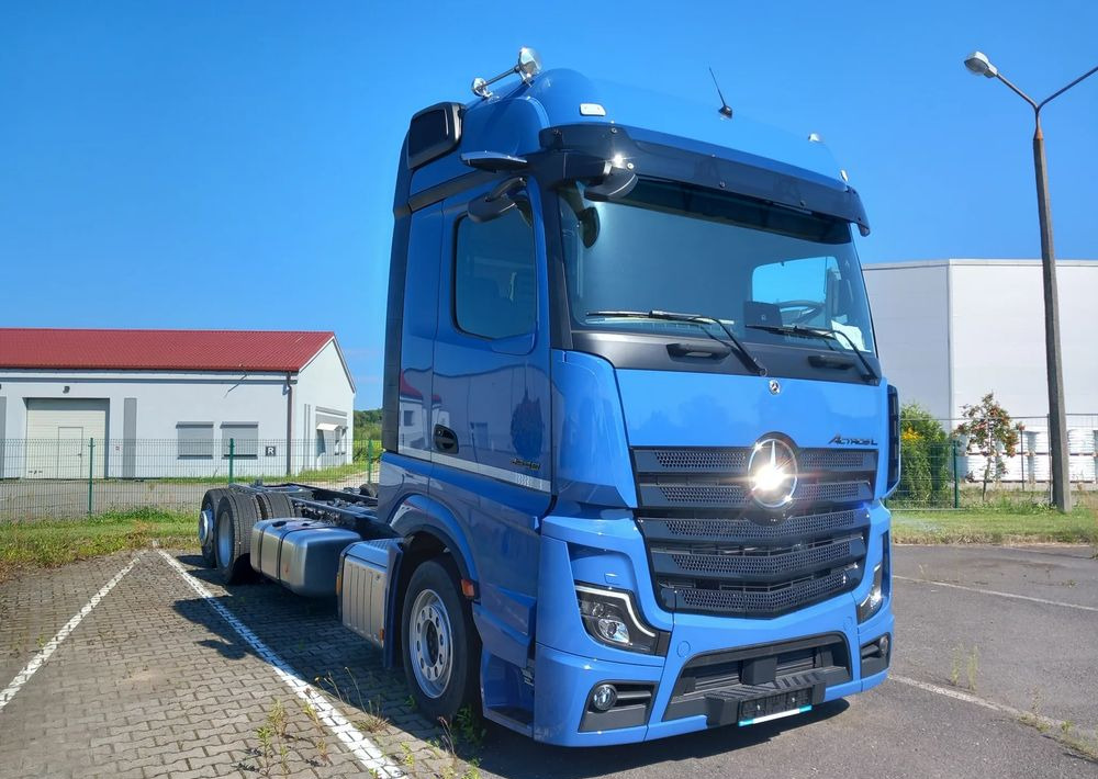 Mercedes-Benz Actros 2548 LnR - الشاسيه شاحنة: صور 1 Mercedes-Benz Actros 2548 LnR - الشاسيه شاحنة: صور 1