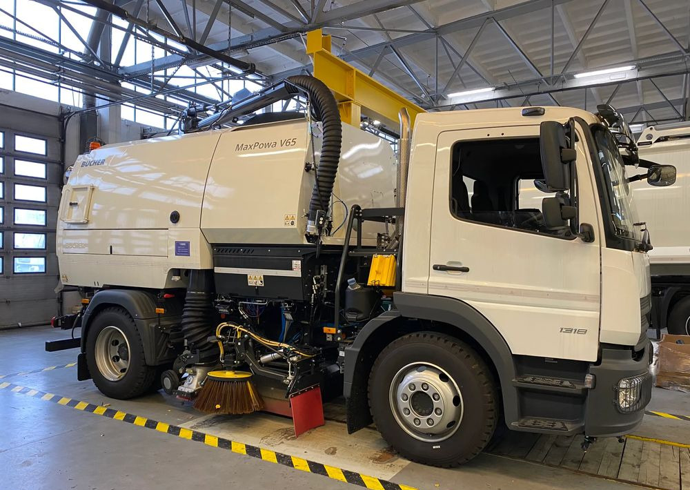 Mercedes-Benz Mercedes-Benz Atego 1318 LKO Zamiatarka - شاحنة القمامة: صور 4 Mercedes-Benz Mercedes-Benz Atego 1318 LKO Zamiatarka - شاحنة القمامة: صور 4