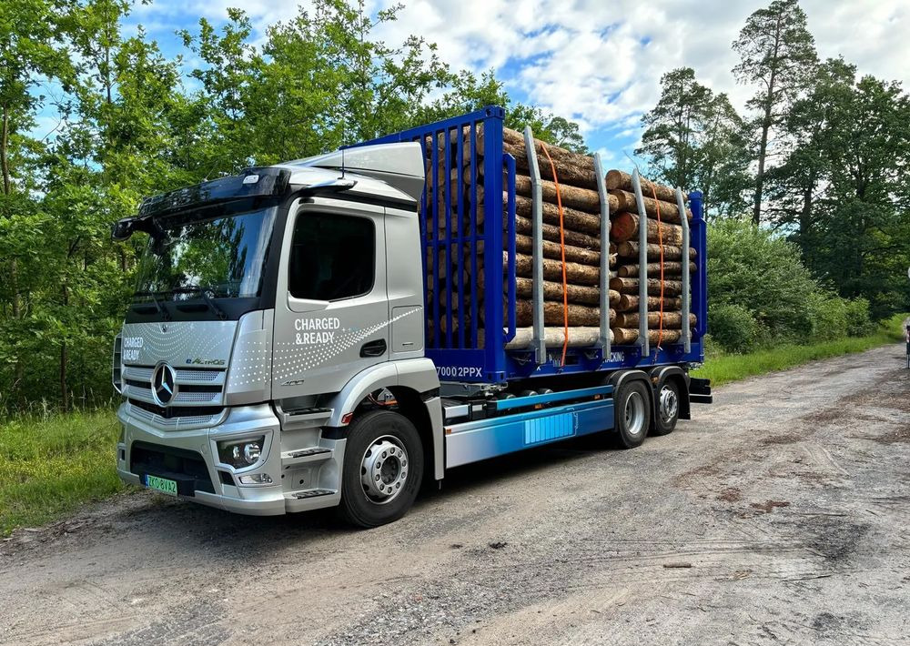 Mercedes-Benz eActros 400 6x2 BDF Elektryczny - شاحنة قطع الأشجار, شاحنة كهربائية: صور 1 Mercedes-Benz eActros 400 6x2 BDF Elektryczny - شاحنة قطع الأشجار, شاحنة كهربائية: صور 1