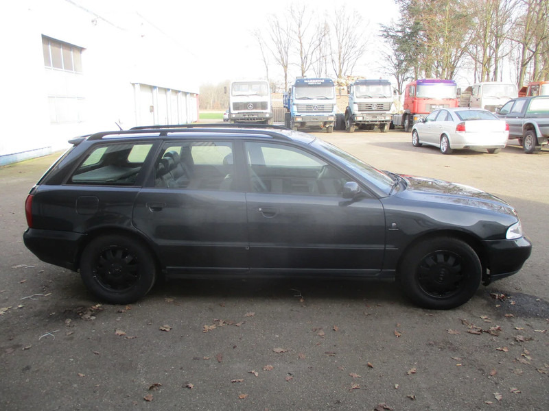 سيارة Audi A4 Avant 1.9 tdi , S-Line , Manual , Airco , EXPORT: صور 7