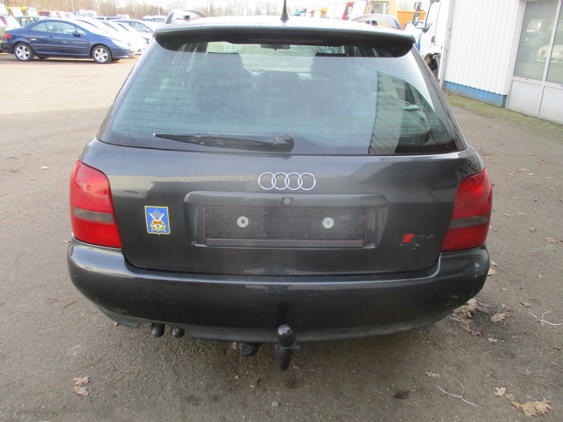 سيارة Audi A4 Avant 1.9 tdi , S-Line , Manual , Airco , EXPORT: صور 8