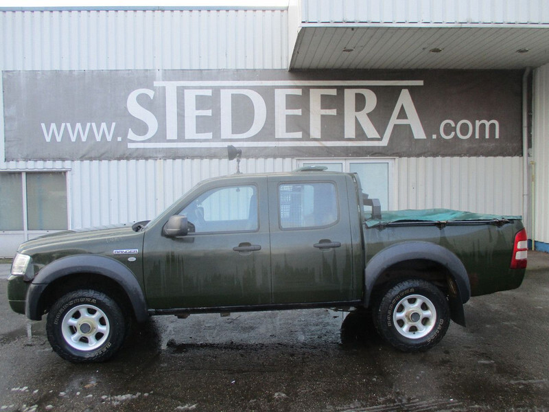 Ford Ranger 3.0 TDCi , 4x4 pickup , Right Hand Drive , Manual , Airco, NO REGISTRATION - سيارة: صور 2 Ford Ranger 3.0 TDCi , 4x4 pickup , Right Hand Drive , Manual , Airco, NO REGISTRATION - سيارة: صور 2