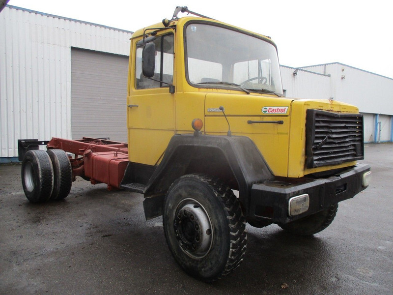 Iveco Magirus 170D 15, 4x4, V6 , Manual , Spring Susp. - الشاسيه شاحنة: صور 4 Iveco Magirus 170D 15, 4x4, V6 , Manual , Spring Susp. - الشاسيه شاحنة: صور 4