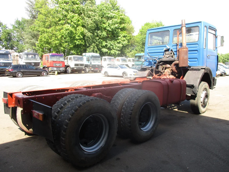 MAN 26.280 , 6x4 , ZF Manual , Spring suspension - الشاسيه شاحنة: صور 3 MAN 26.280 , 6x4 , ZF Manual , Spring suspension - الشاسيه شاحنة: صور 3