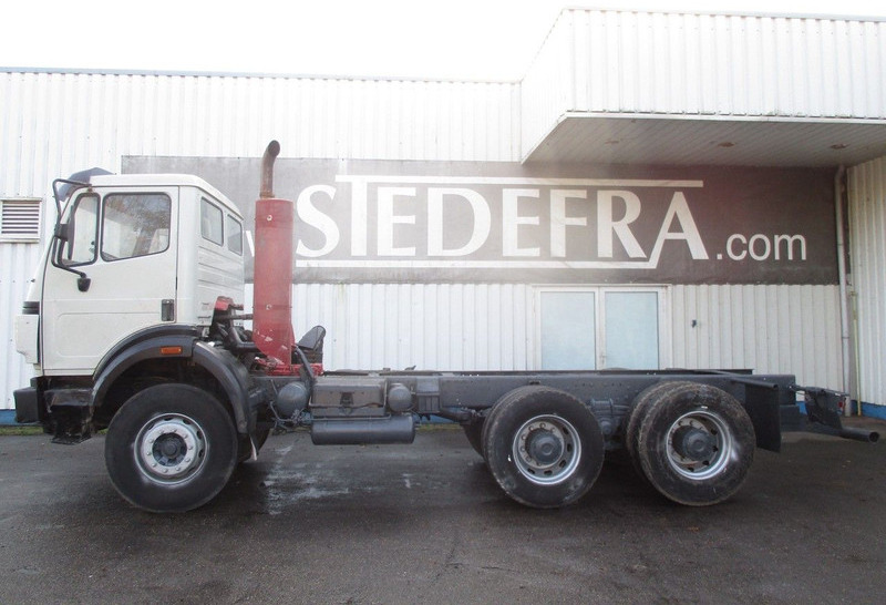 Mercedes-Benz 2538 , V8 , Manual , 6x4 , Spring suspension , Euro 2 - الشاسيه شاحنة: صور 2 Mercedes-Benz 2538 , V8 , Manual , 6x4 , Spring suspension , Euro 2 - الشاسيه شاحنة: صور 2
