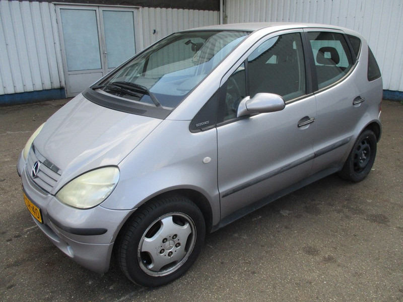 Mercedes-Benz A-Klasse A160 Elegance , Manual - هاتشباك: صور 1 Mercedes-Benz A-Klasse A160 Elegance , Manual - هاتشباك: صور 1