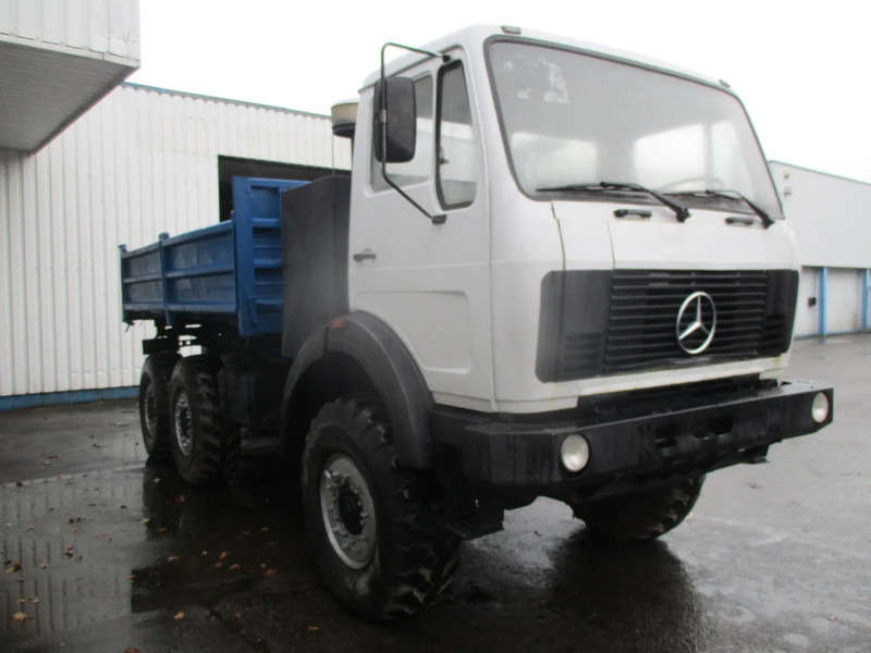 Mercedes-Benz FAP 2026 , V8 , 6x6 , ZF Manual , 3 Way tipper , Spring suspension, Ex - قلابات: صور 4 Mercedes-Benz FAP 2026 , V8 , 6x6 , ZF Manual , 3 Way tipper , Spring suspension, Ex - قلابات: صور 4