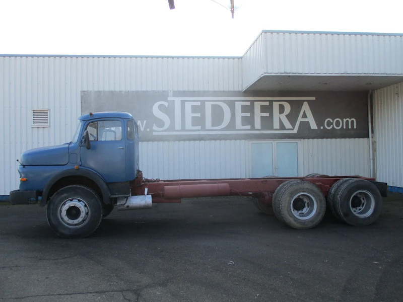 Mercedes-Benz LK 2624 , 6x4 , Manual , Spring suspension - الشاسيه شاحنة: صور 2 Mercedes-Benz LK 2624 , 6x4 , Manual , Spring suspension - الشاسيه شاحنة: صور 2