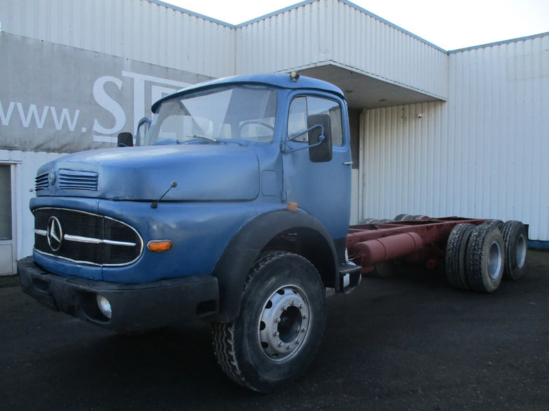 Mercedes-Benz LK 2624 , 6x4 , Manual , Spring suspension - الشاسيه شاحنة: صور 1 Mercedes-Benz LK 2624 , 6x4 , Manual , Spring suspension - الشاسيه شاحنة: صور 1